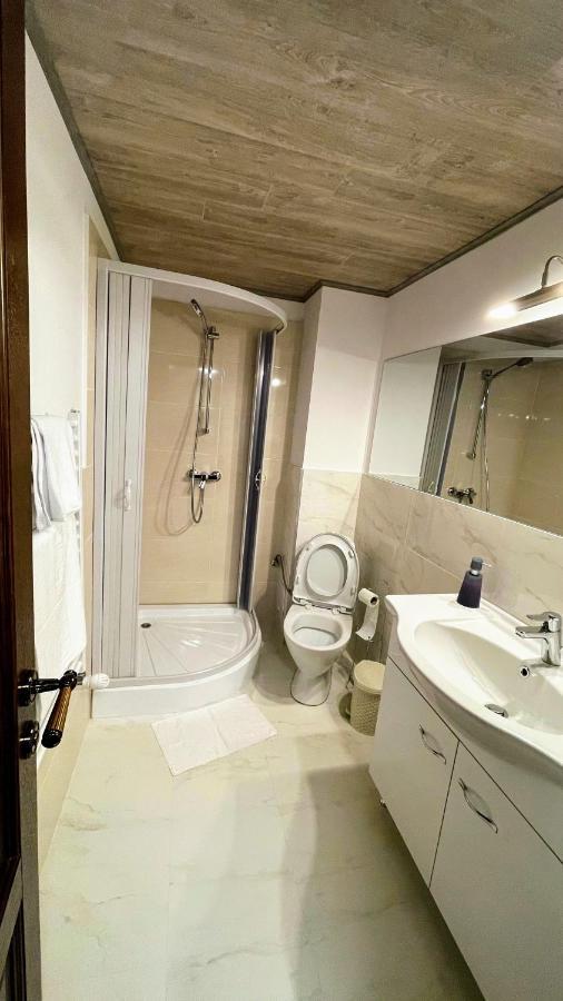 קאמפולונג מולדובנסק Royal Bucovina Residence Adults Only-Self Check-In מראה חיצוני תמונה
