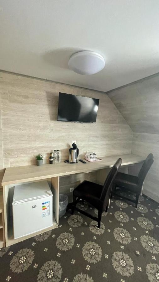 קאמפולונג מולדובנסק Royal Bucovina Residence Adults Only-Self Check-In מראה חיצוני תמונה