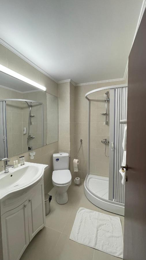 קאמפולונג מולדובנסק Royal Bucovina Residence Adults Only-Self Check-In מראה חיצוני תמונה