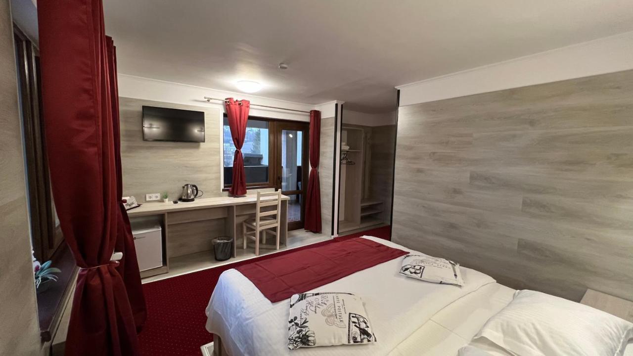 קאמפולונג מולדובנסק Royal Bucovina Residence Adults Only-Self Check-In מראה חיצוני תמונה