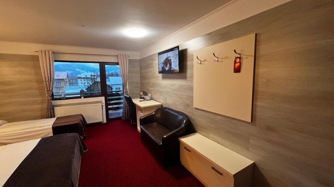 קאמפולונג מולדובנסק Royal Bucovina Residence Adults Only-Self Check-In מראה חיצוני תמונה